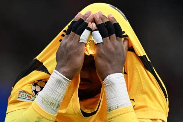 开云体育网址下载-【现场】情怀救不了惨淡票房，谁能救得了丑陋米兰？