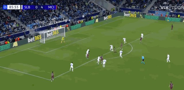 1727818512395007197.gif 开云体育网址-【欧冠】曼城4比0客胜布拉迪斯拉发,哈兰德破门