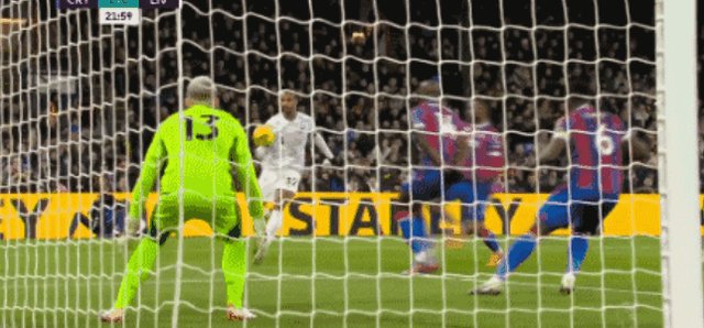 1677359751867026566.gif 最新开云体育网址入口-【英超】利物浦0比0闷平水晶宫 红军前锋群屡失良机