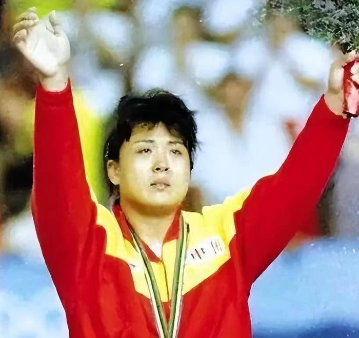 炸裂!奥运冠军发文痛斥76岁恩师:没底线,逼我吃药!|庄晓岩|柔道|刘永福|辽宁|巴塞罗那奥运会_新浪体育_新浪新闻